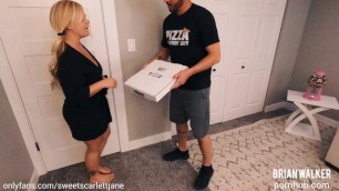 The Pizza Delivery Guy Gets Fucked.