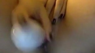 webcam girl plays with her pussy